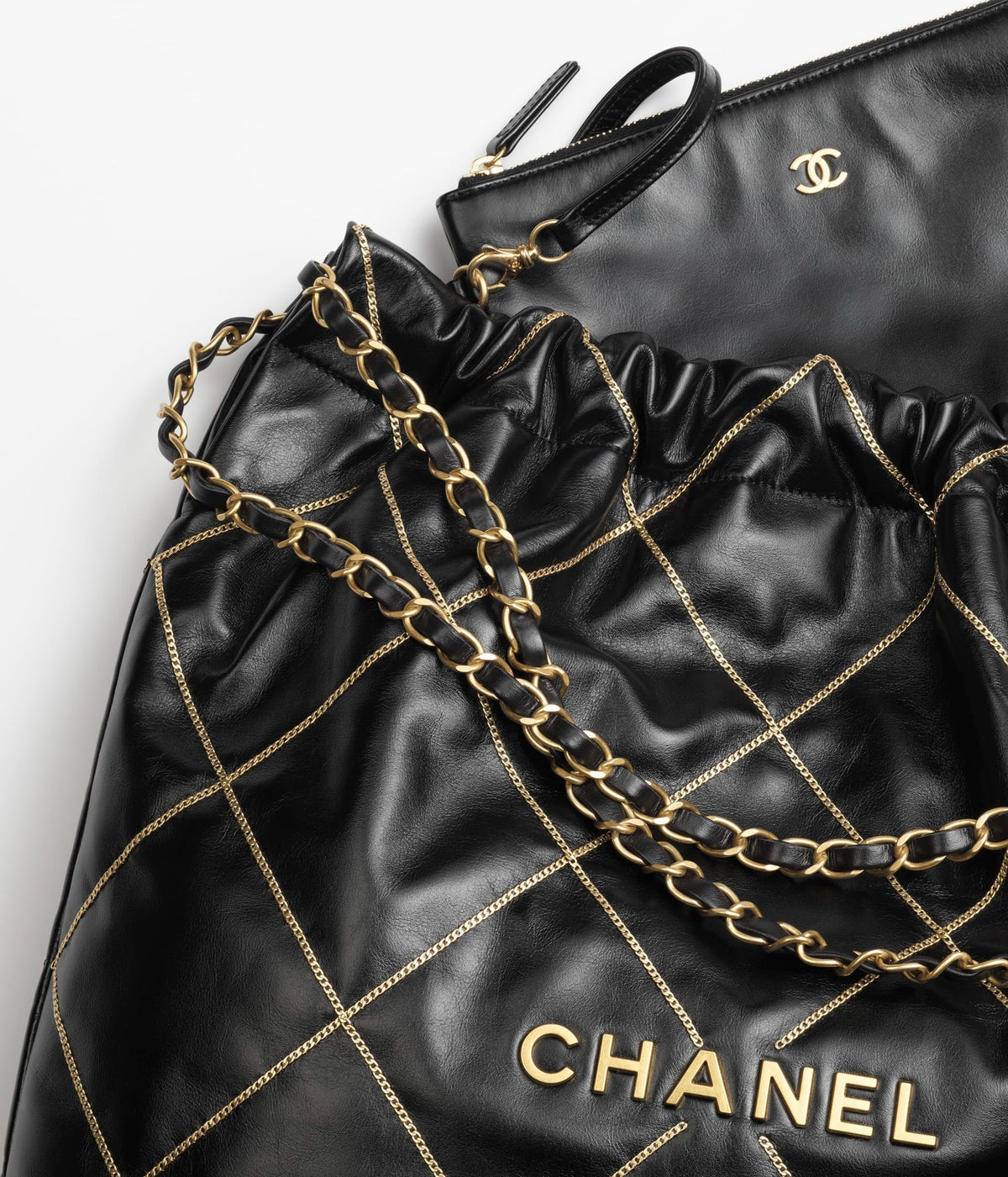 Chanel 22 Handbag 23B Shiny Calfskin Black Chain Quilt 35  x 37 x 7 cm