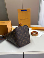 Louis Vuitton LV Vintage Bucket Tote Bag 17x18cm