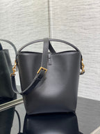 YSL Le 37 In Black Shiny Leather - 20 X 25 X 16 CM