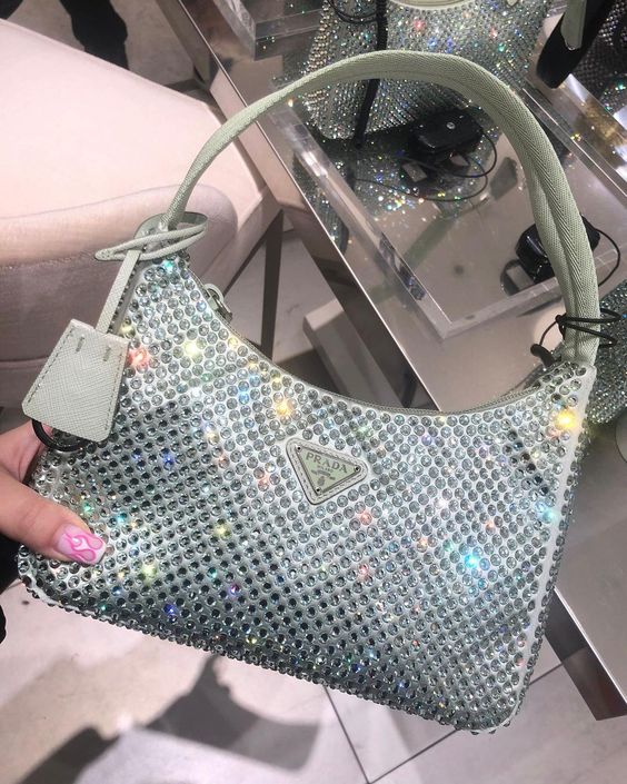 Bagsaaa Prada Re-Nylon mini-bag- 22x18x6cm