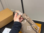 Louis Vuitton LV Bucket Bag Tote
