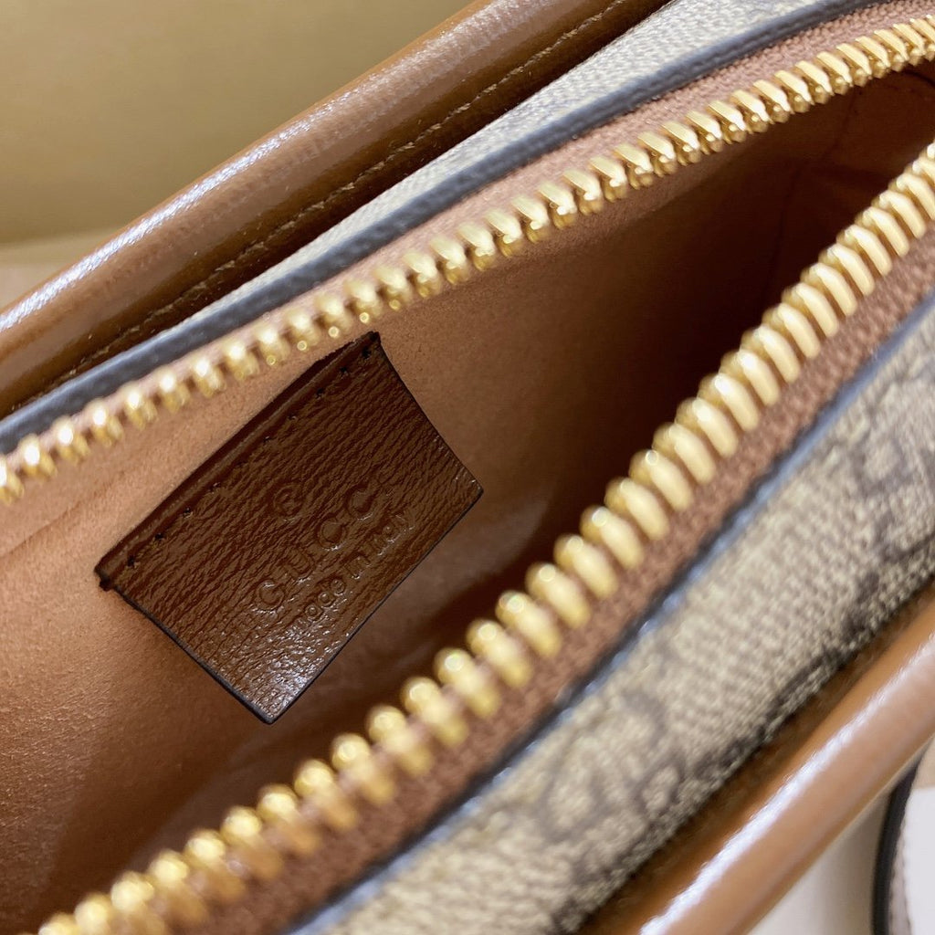 GC camera bag