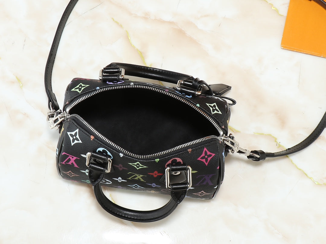 Louis Vuitton LV Speedy Bandoulière 20 Handbag 20.5x13.5x12cm