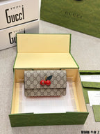 Gucci Cherry Bag Three-Dimensional Rhinestone Shoulder Bag