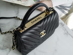 CHANEL Trendy CC25 Pre-Owned medium Chevron Trendy handbag  25cm